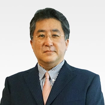 六川 尚宏