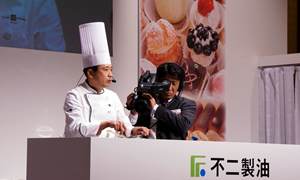 “共创伙伴”亲自登台演示