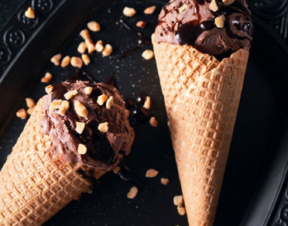 コーンの食感を維持するチョコレートイメージ